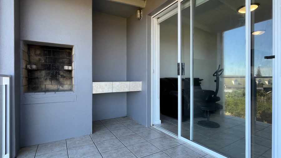 2 Bedroom Property for Sale in Dana Bay Western Cape